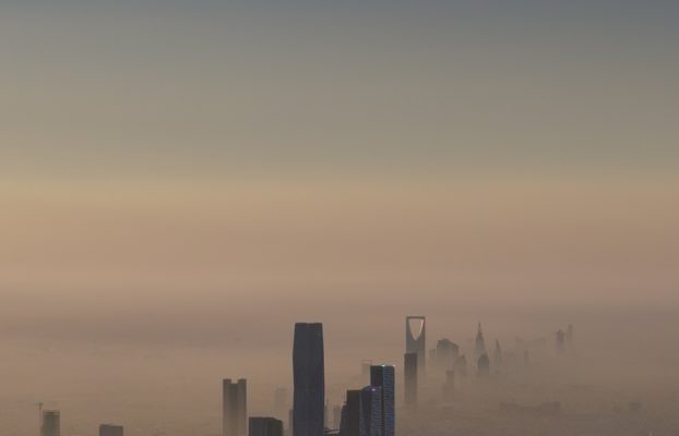 محامي قضايا تجارية في السعودية | محامي تجاري ومحامي شركات